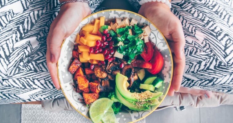Wholesome rainbow bowl